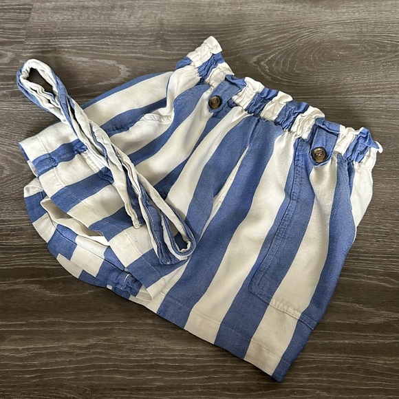 American Eagle stripe high waist paperbag short - Picture 6 of 7